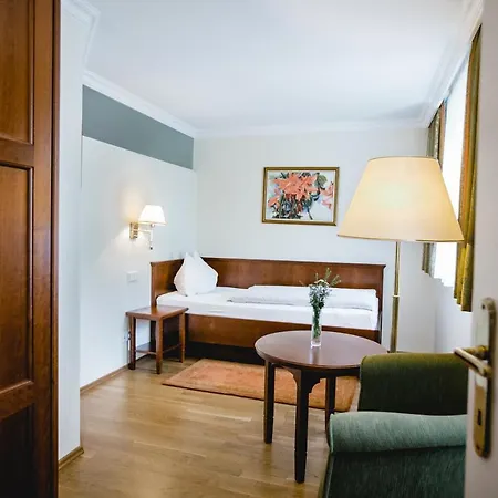 Hotell Seehotel Billroth Sankt Gilgen